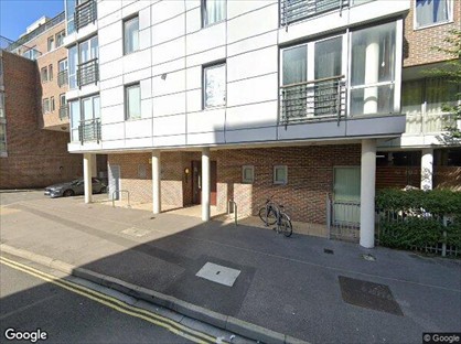 1 Bed Flat, Cross Street, PO1