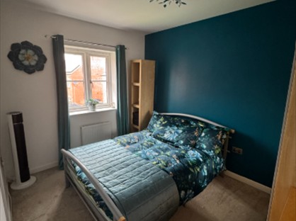 Room in a Shared House, Fire Station Road, GU11