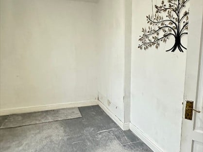 3 Bed Terraced House, Eldon Road, BB1