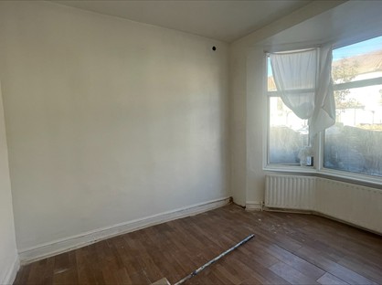 4 Bed Terraced House, Clarence Street, UB2