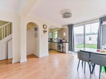 3 Bed Terraced House, Mitcham Road, CR0