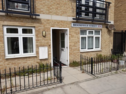 2 Bed Flat, Broomfield Street, E14