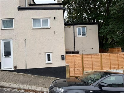 1 Bed Flat, Coronation Road, ME5