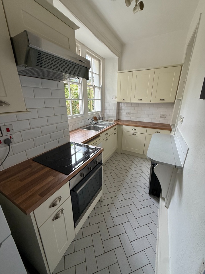 Additional image 6 of 3 Bed Flat, Pembroke Road, BS8, N1 7GU
