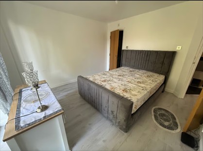 Room in a Shared Flat, Tower Point, EN2