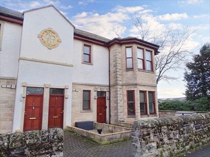 2 Bed Flat, Delaney Court, FK10