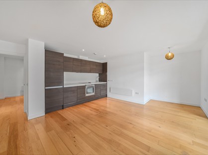 3 Bed Flat, Crampton Street, SE17