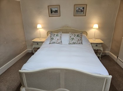 Room in a Shared House, Long Street, TA4