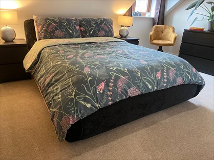 Room in a Shared Flat, Peacocks Launde, NG23