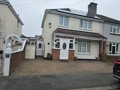 3 Bed Semi-Detached House, West Point, SL1