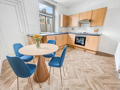 3 Bed Terraced House, Herbert Street, BB11