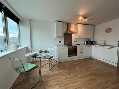 1 Bed Flat, Marco Island, NG1