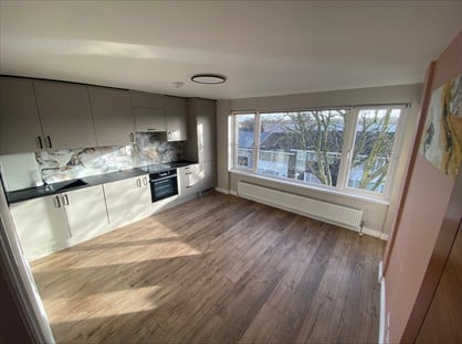 2 Bed Flat, Laindon, SS15