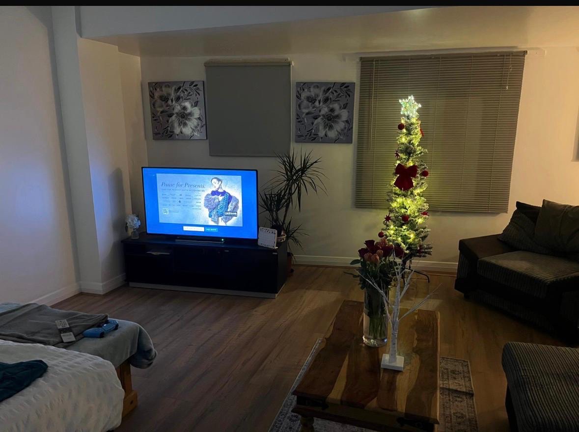 Additional image 7 of 2 Bed Flat, The Waterfront, LE3, N1 7GU