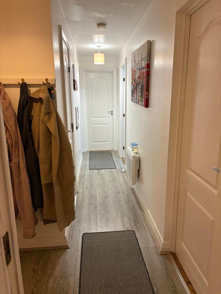 Additional image 8 of 2 Bed Flat, The Waterfront, LE3, N1 7GU