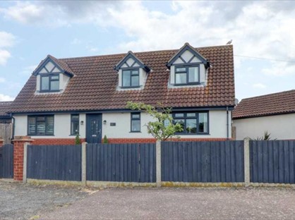 4 Bed Detached House, Meadow Close, CO15