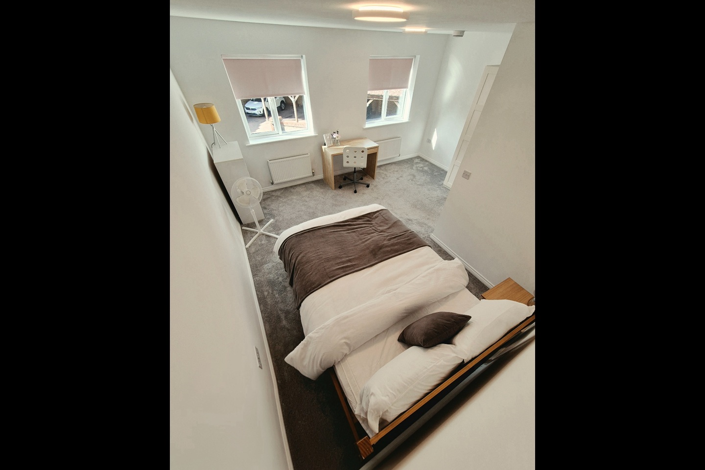 Room in a Shared House, Flack End, CB4