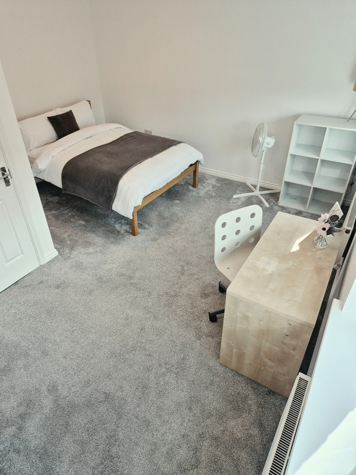 Room in a Shared House, Flack End, CB4 photo 3