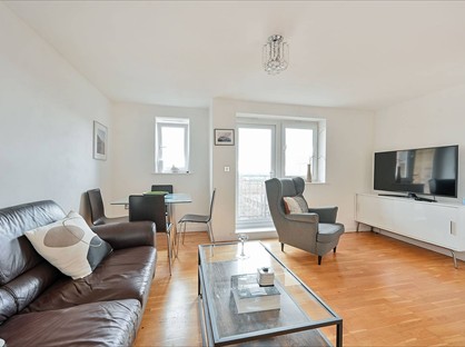 1 Bed Flat, Singapore Road, W13