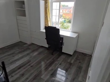 Studio Flat, Cromwell Grove, M19