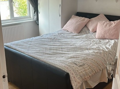 Room in a Shared House, Byron Terrace, N9