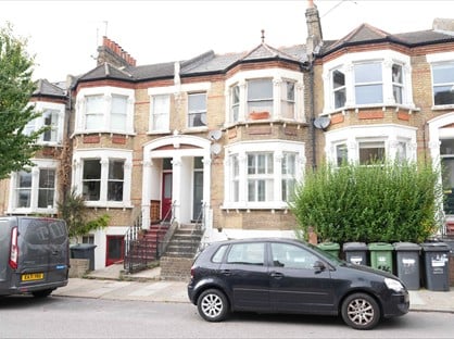 1 Bed Flat, Tressillian Road, SE4