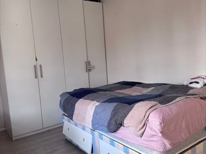 Room in a Shared Flat, Melrose Road, HA5