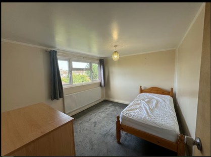 Room in a Shared House, Overstone Road, LU4