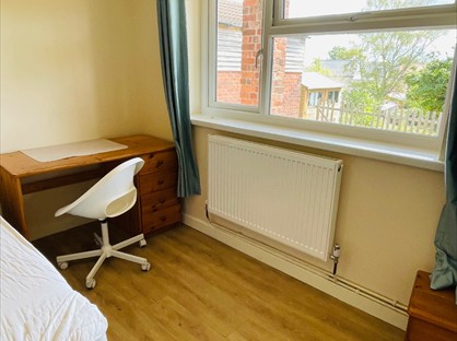 Room in a Shared House, Hambrook Lane, BS34