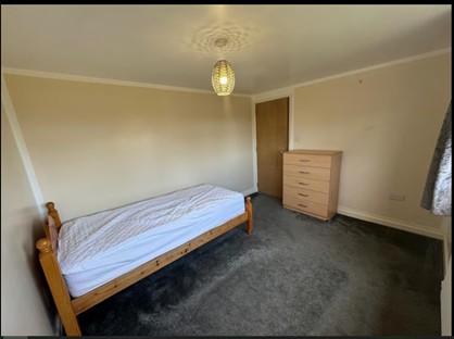 Room in a Shared House, Overstone Road, LU4