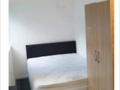 Room in a Shared House, Berriman Road, N7