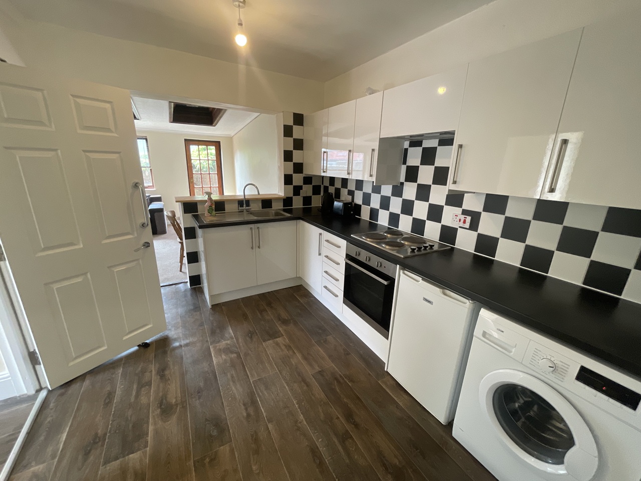5 Bed Terraced House, Kellaway Avenue, BS6
