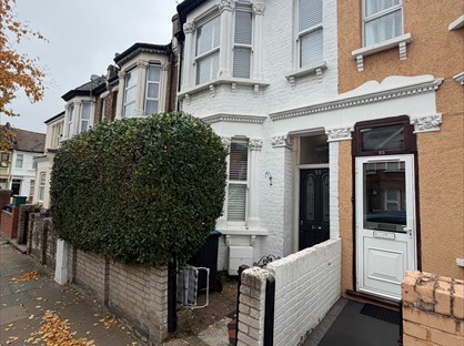 3 Bed Terraced House, Huddlestone Road, NW2