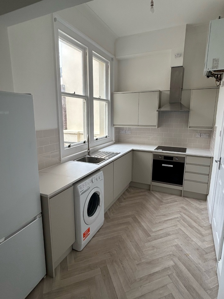 Additional image 6 of 2 Bed Flat, West Street, BN1, N1 7GU