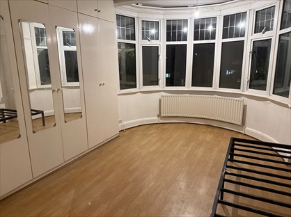 Room in a Shared House, Surbiton, KT5