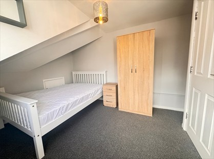 Room in a Shared House, Recreation Street, NG10