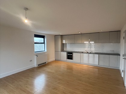 1 Bed Flat, Vale Road, L23