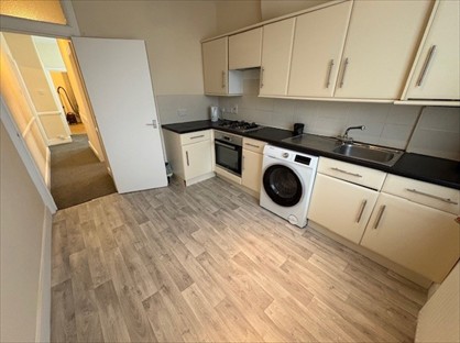 2 Bed Flat, Imperial Drive, HA2