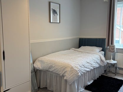 Room in a Shared House, Ten Acres Crescent, SG2