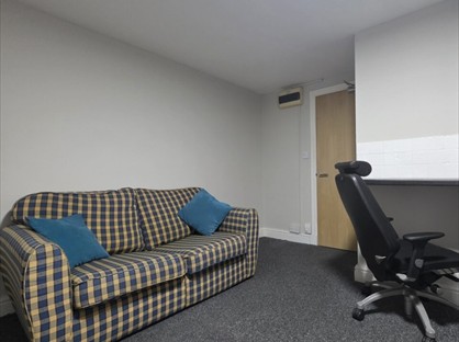 1 Bed Flat, Pen-Y-Wain Road, CF24