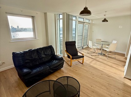 1 Bed Flat, Fishguard Way, E16