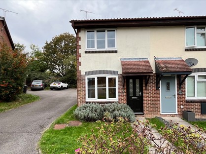 2 Bed Terraced House, Provene Gardens, SO32