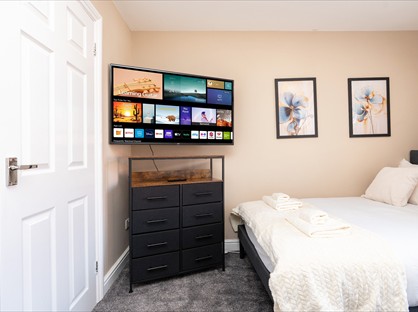 Studio Flat, Alton Lodge, BH3