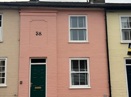 2 Bed Terraced House, St. Johns Street, IP33