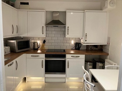 5 Bed Terraced House, Grundy Street, E14