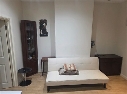 1 Bed Flat, Parvis Road, KT14
