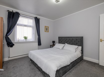 3 Bed Terraced House, St. Rumbolds Street, LN2