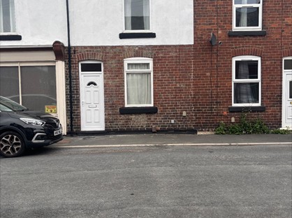 3 Bed Terraced House, Kimberley Street, WF1