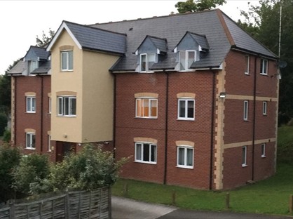 2 Bed Flat, Megs Way, CM7