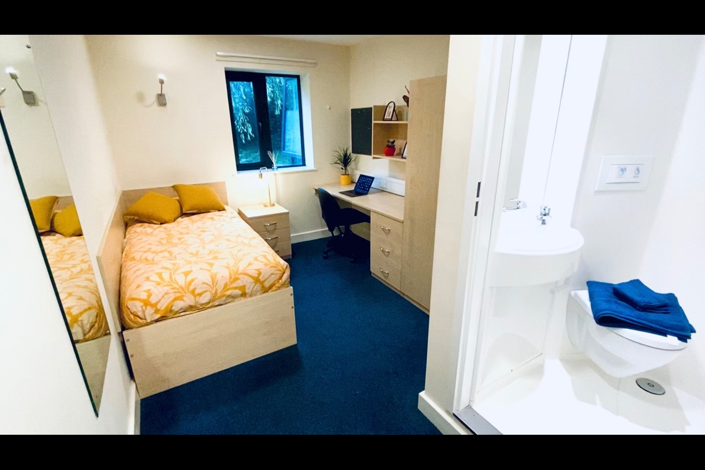 Leamington Spa - 6 Bed Flat, Warwick New Road, CV32 - To Rent Now for £ ...
